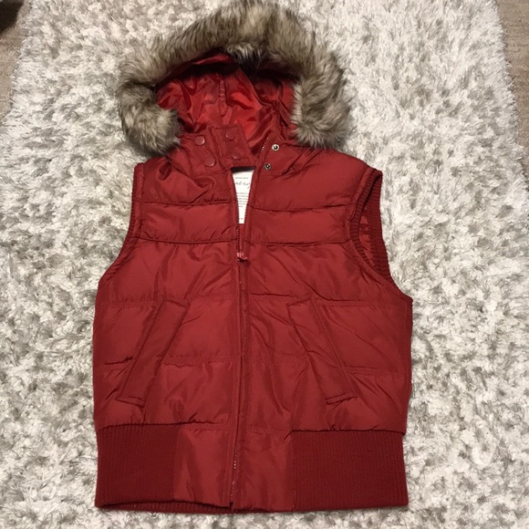 Aeropostale Jackets & Blazers - Red Hooded Puffer Vest